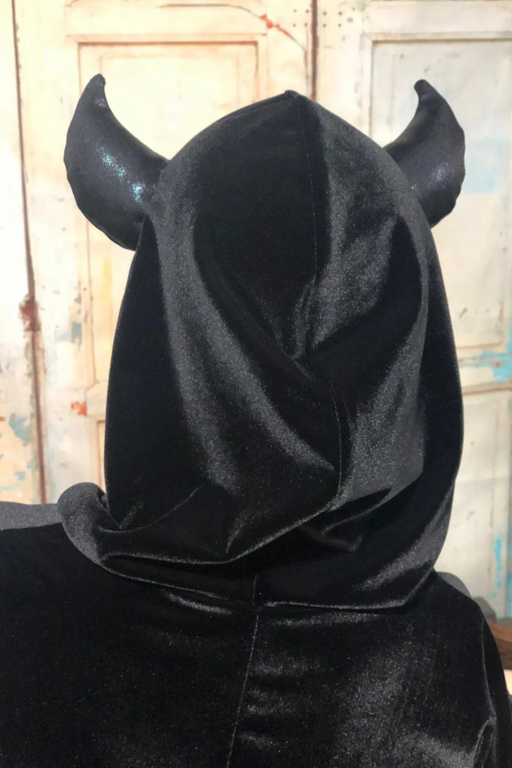 Add Devil Horns to your Hood