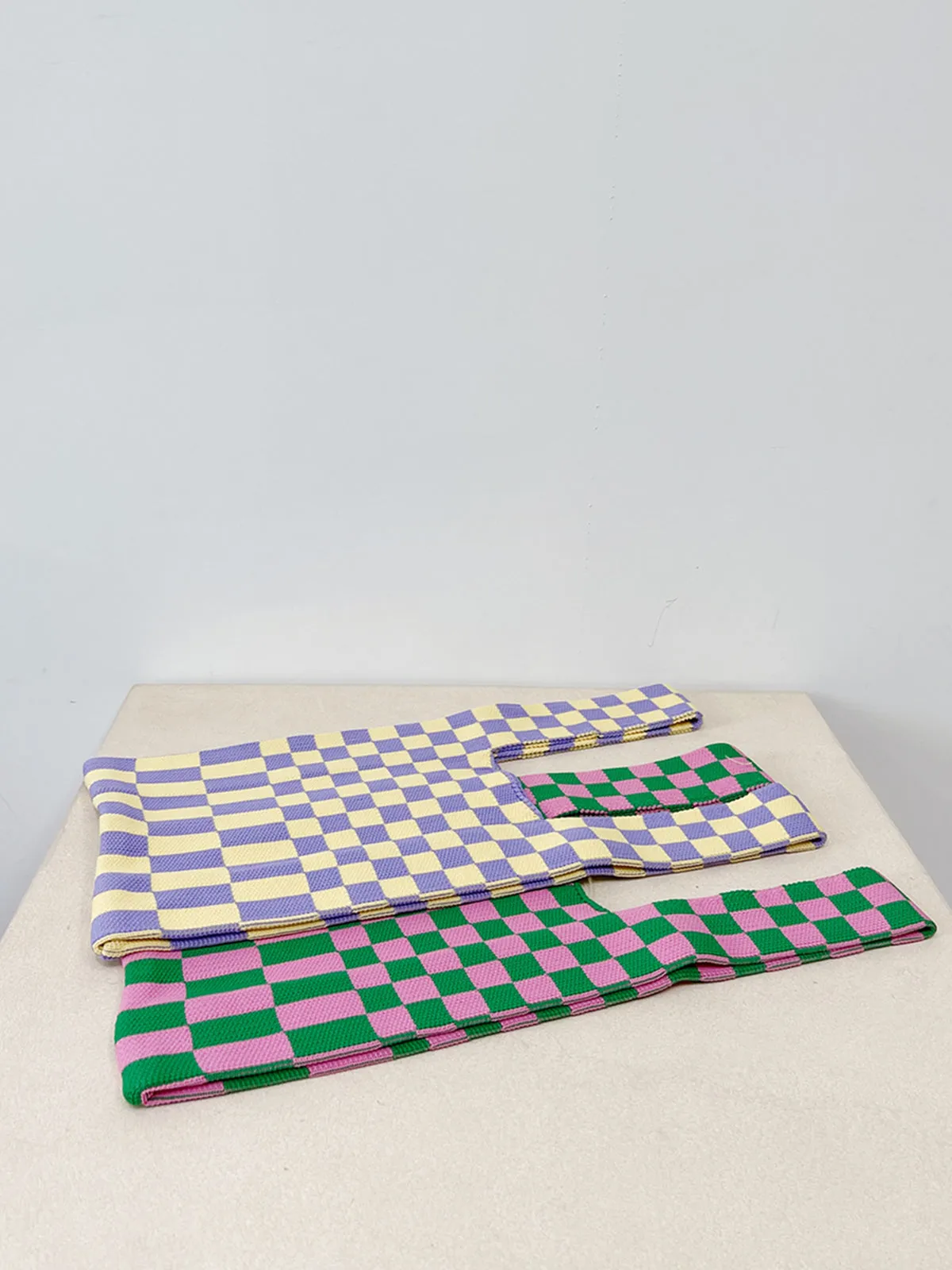Stylish Checkerboard Print Tote Bag