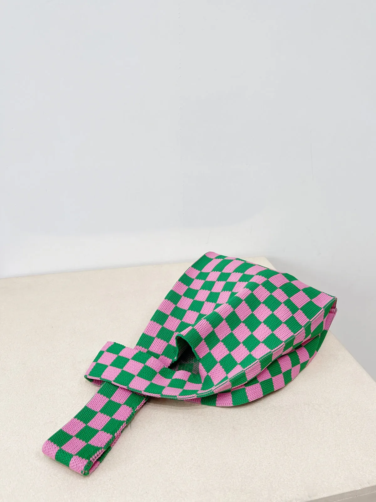 Stylish Checkerboard Print Tote Bag